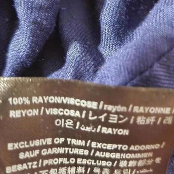 2/$30 Guess Rocking Blue Rhyan Romper Size XS | Stylish & Flirty One-Piece - Picture 3 of 5